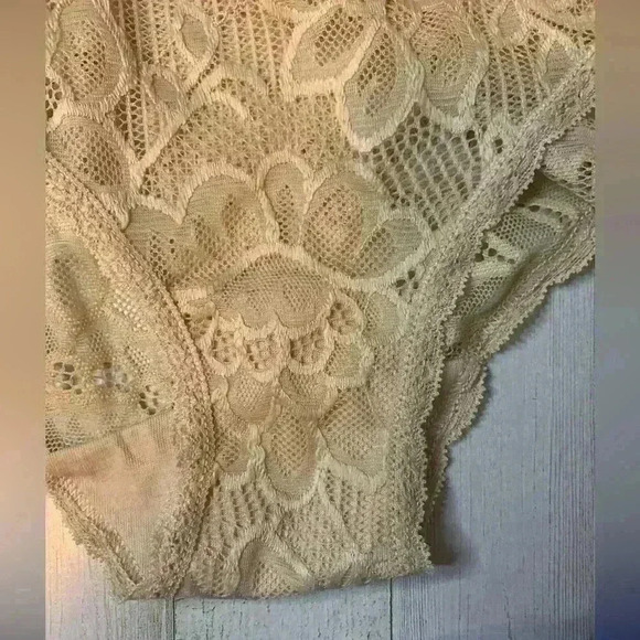 No Boundaries 1 Beige Nylon Lace & Purple Hipsters Size XXXL(21) . (Lot Of 2) - Picture 13 of 14